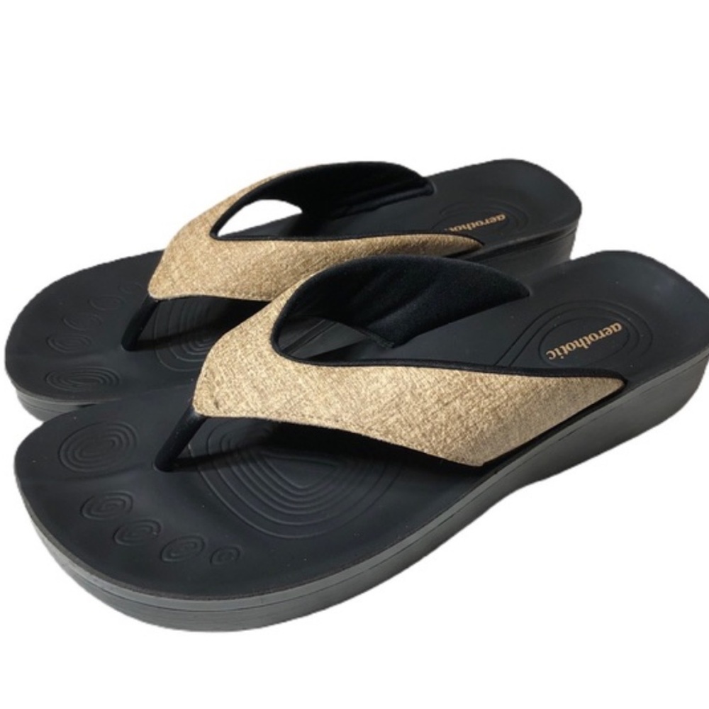 Aerothotie sandal nwt size 39